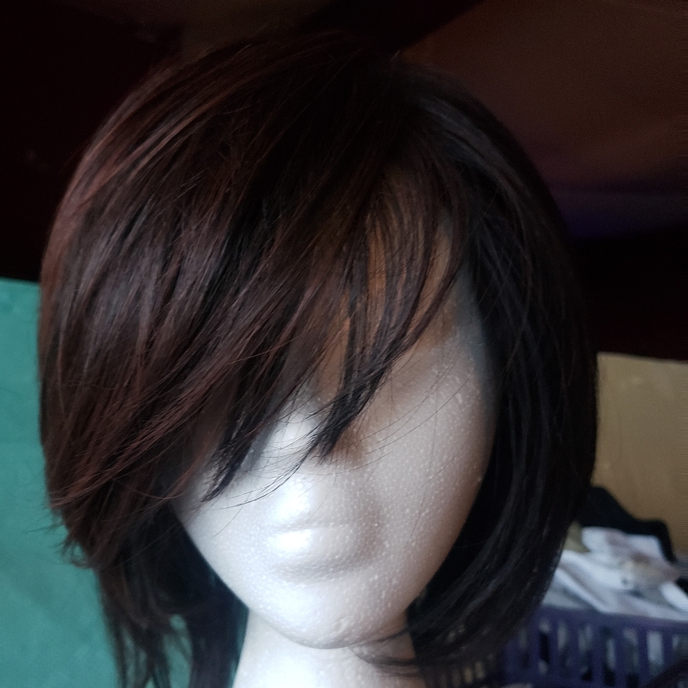 Women's wig-Black Cherry